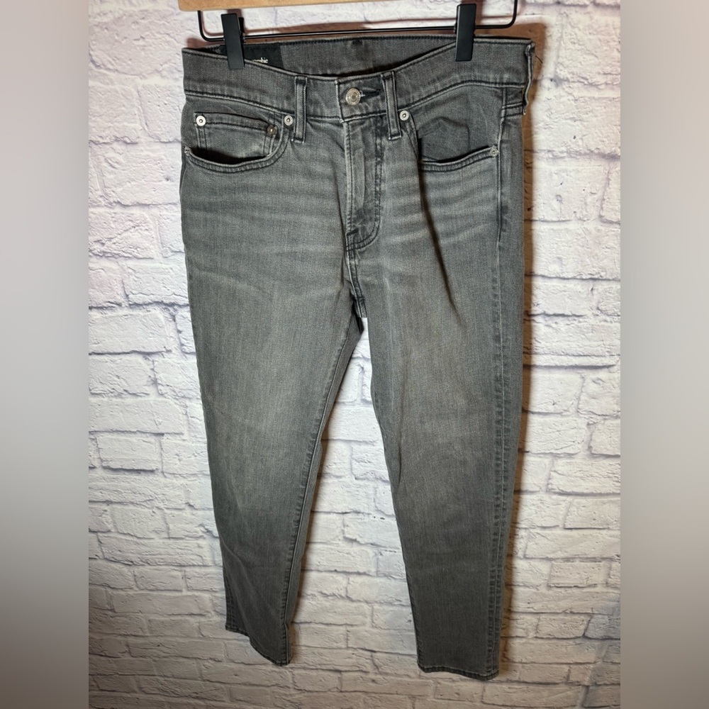 Abercrombie & fitch Signature Stretch Denim Athletic Skinny Jeans Grey 28x30